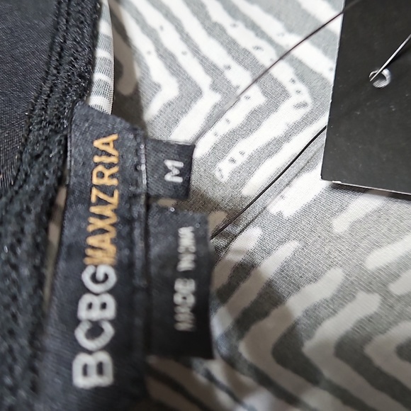 NWT BCBGMAXAZRIA Top - Picture 7 of 11